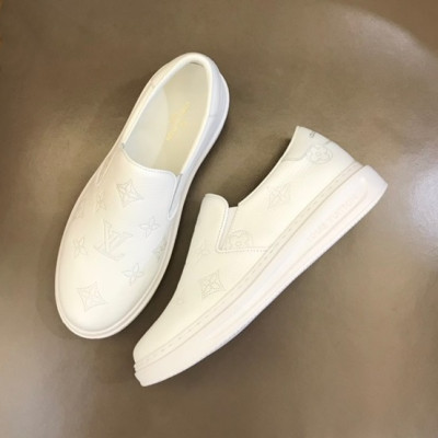 루이비통 남성 모던 화이트 로퍼 - Louis vuitton Mens White Loafer - lv543x