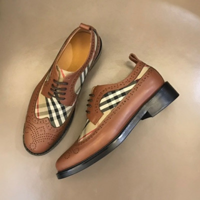 버버리 남성 시그니처 카멜 로퍼 - Burberry Mens Camel Loafer - bu118x