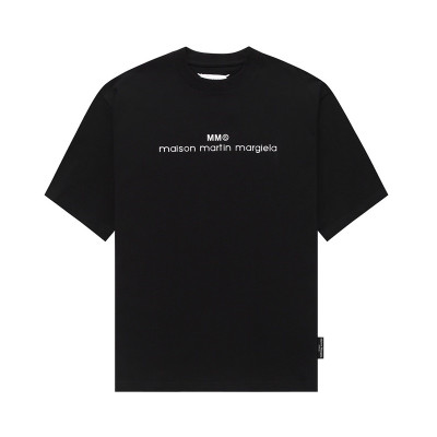 메종마르지엘라 남/녀 크루넥 블랙 반팔티 - Maison Margiela Unisex Black Tshirts - mai119x