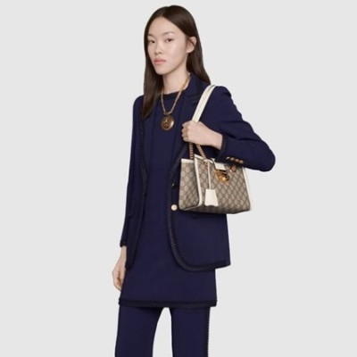구찌 여성 화이트 Padlock 숄더백 - Gucci Womens White Shoulder Bag - gu477x