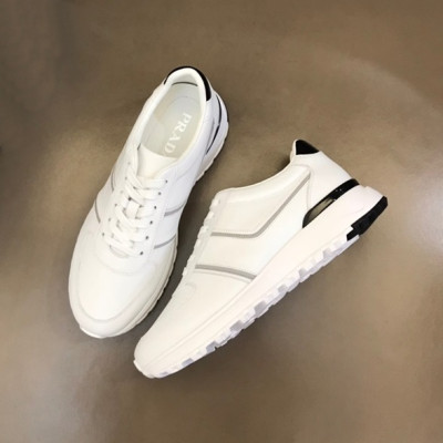 프라다 남성 화이트 스니커즈 - Prada Mens White Sneakers - pr397x