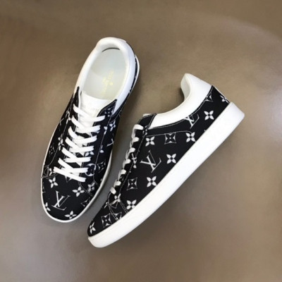 루이비통 남성 블랙 스니커즈 - Louis vuitton Mens Black Sneakers - lv790x