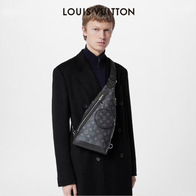 루이비통 남성 블랙 크로스백 - Louis Vuitton Mens Black Cross Bag - lv820x