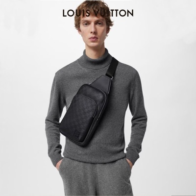 루이비통 남성 블랙 크로스백 - Louis Vuitton Mens Black Cross Bag - lv857x