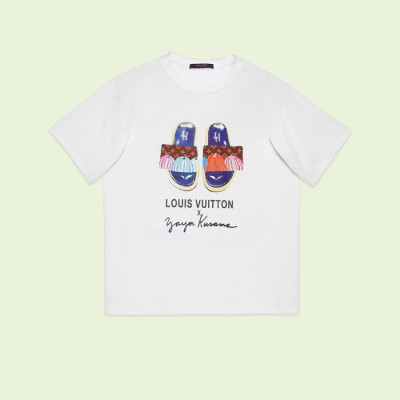 루이비통 남성 크루넥 화이트 반팔티 - Louis vuitton Mens White Short sleeved Tshirts - lv1563x