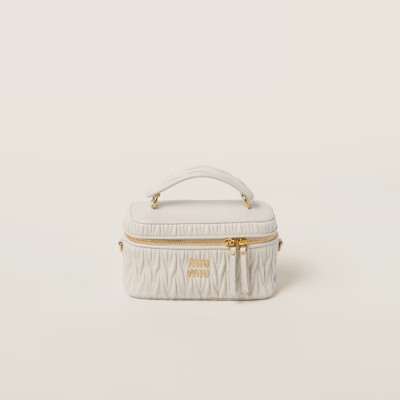 미우미우 여성 마테라쎄 나파 가죽 숄더백 화이트 - Miumiu Womens White Shoulder Bag - miu04x