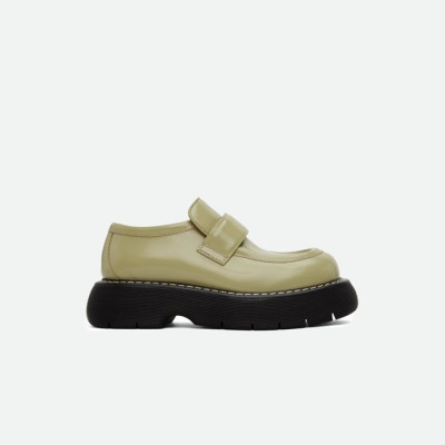 보테가베네타 여성 스웰 올리브 로퍼 【매장-140만원대】 - Bottega Veneta Womens Olive Loafer - bv173x