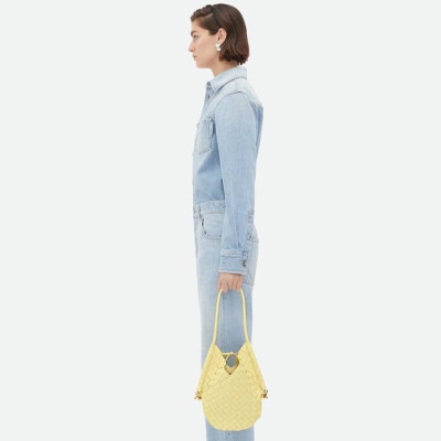 보테가베네타 여성 옐로우 숄더백 - Bottega Veneta Womens Yellow Shoulder Bag - bv225x