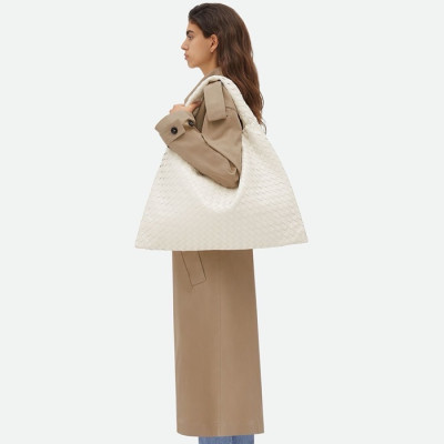 보테가베네타 여성 화이트 쇼퍼백 - Bottega Veneta Womens White Shopping Bag - bvb108x