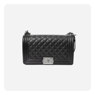 샤넬 보이백 미디움 캐비어 블랙 빈티지  - Chane Boy Bag Medium Caviar Vintage Bag - ch2671z