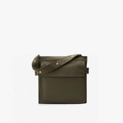 버버리 남성 베이직 메신저 백 - Burberry Mens Basic Messenger Bag - bub4774x